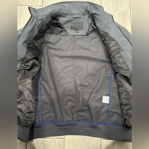 Michael Kors Men’s Charcol Jacket Size Large - Picture 2 of 8